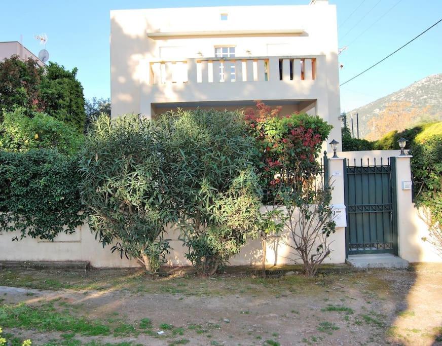 Villa Πολυτελής Εξοχική Κατοικία Néa Mákri Exterior foto